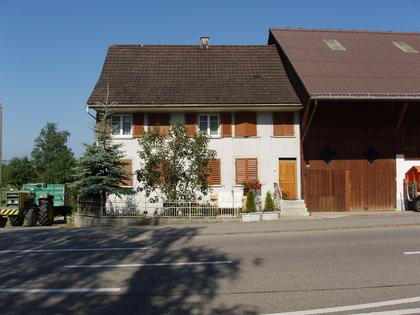 Bestehendes Wohnhaus vor dem Umbau