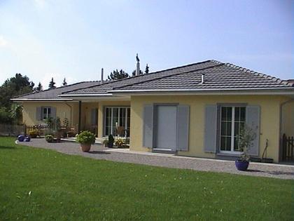 Einfamilienhaus mit Garten